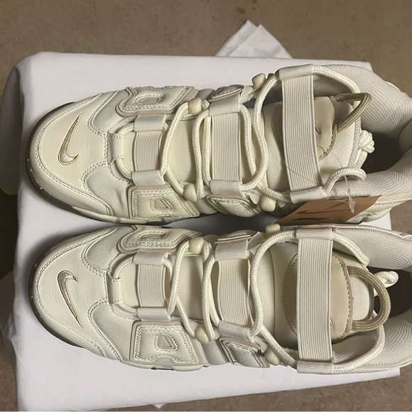 Nike Air More Uptempo, Coconut Milk, DX1939-100, men’s size 11 - Picture 5 of 8
